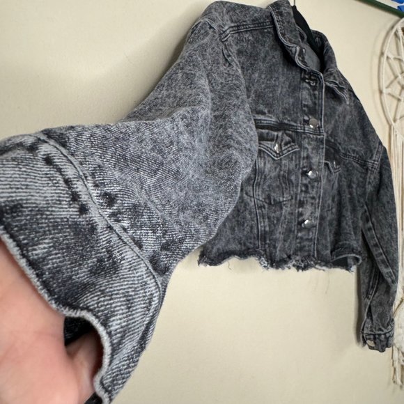 Highway Jeans Cropped Denim Jacket Raw Hem Edging Size S - Picture 4 of 12